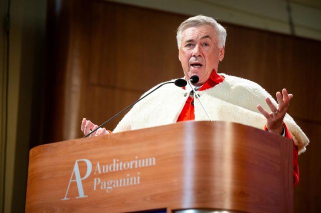 旺财28-安帅拿学位被校长宣布执教巴西，劳尔、龙哥谁上位？